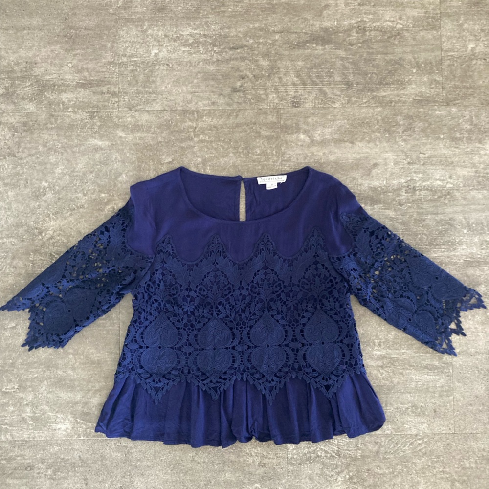 Loveriche Shirt - Size S